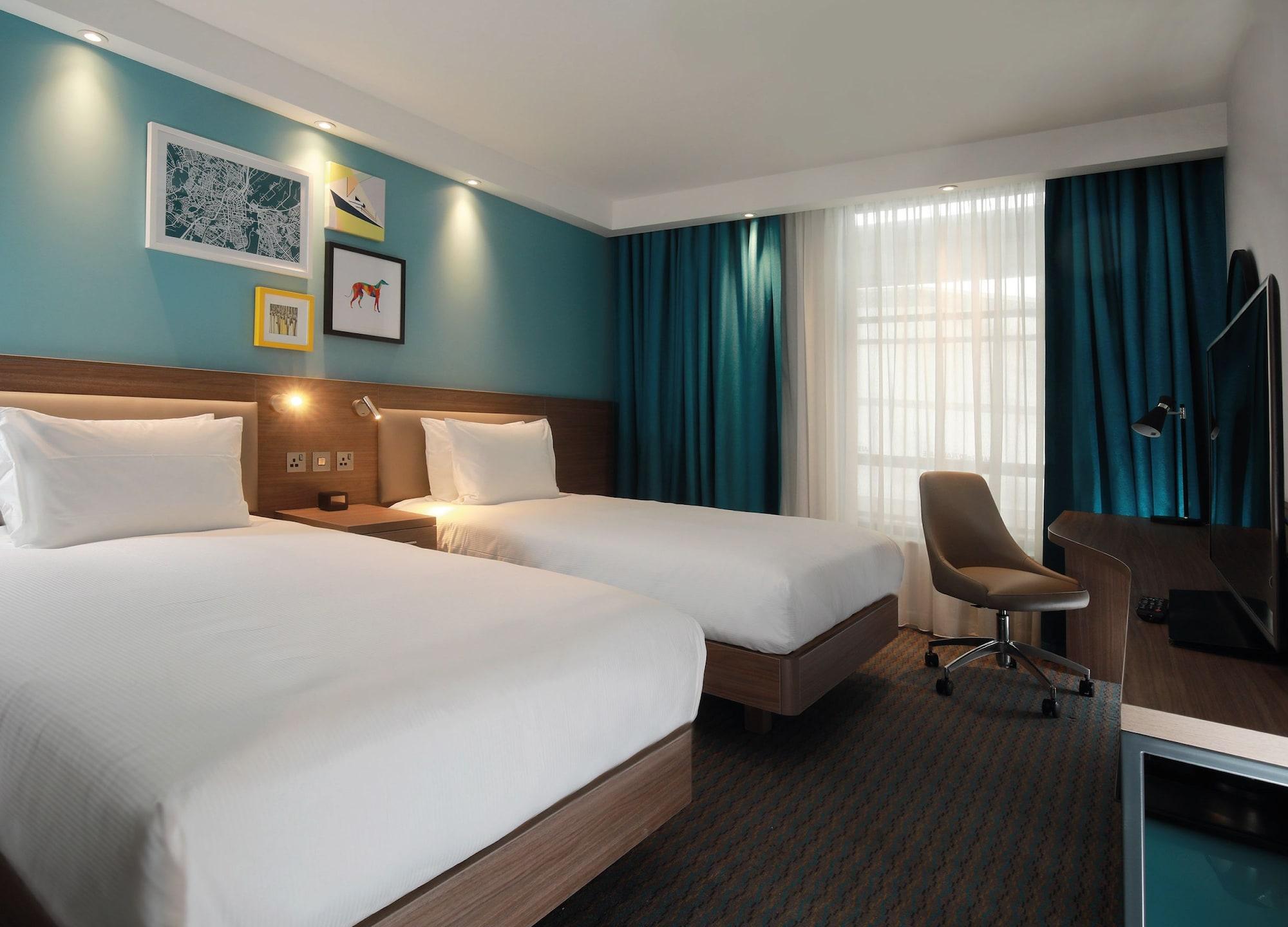 Hampton By Hilton Belfast City Centre Екстер'єр фото