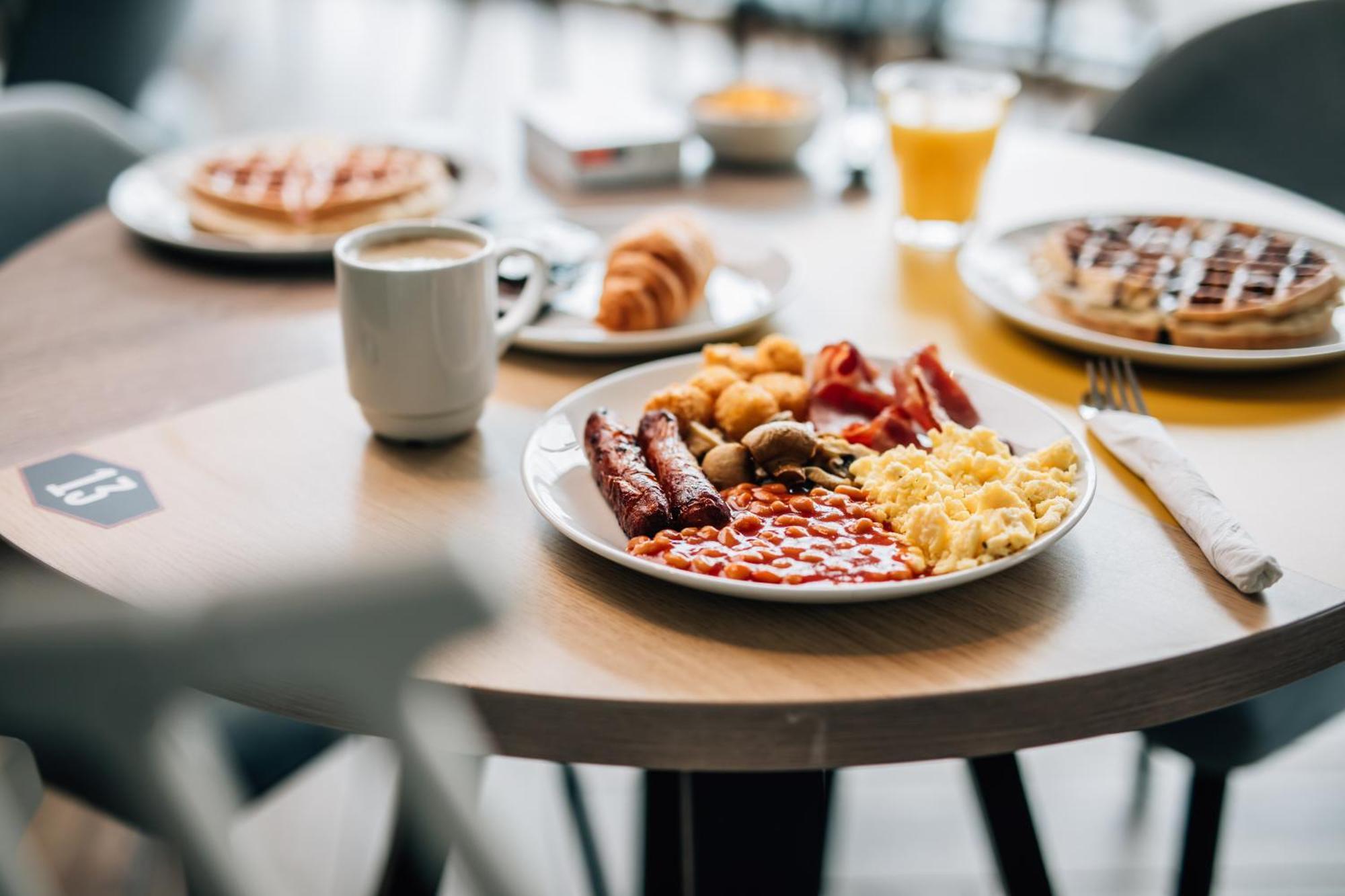 Hampton By Hilton Belfast City Centre Екстер'єр фото